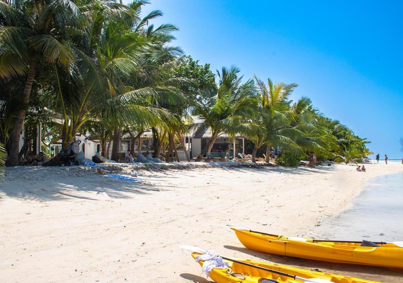 Stone Beach Club Dhiffushi Εξωτερικό φωτογραφία
