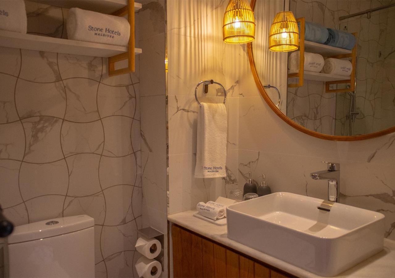 Stone Beach Club Dhiffushi Εξωτερικό φωτογραφία